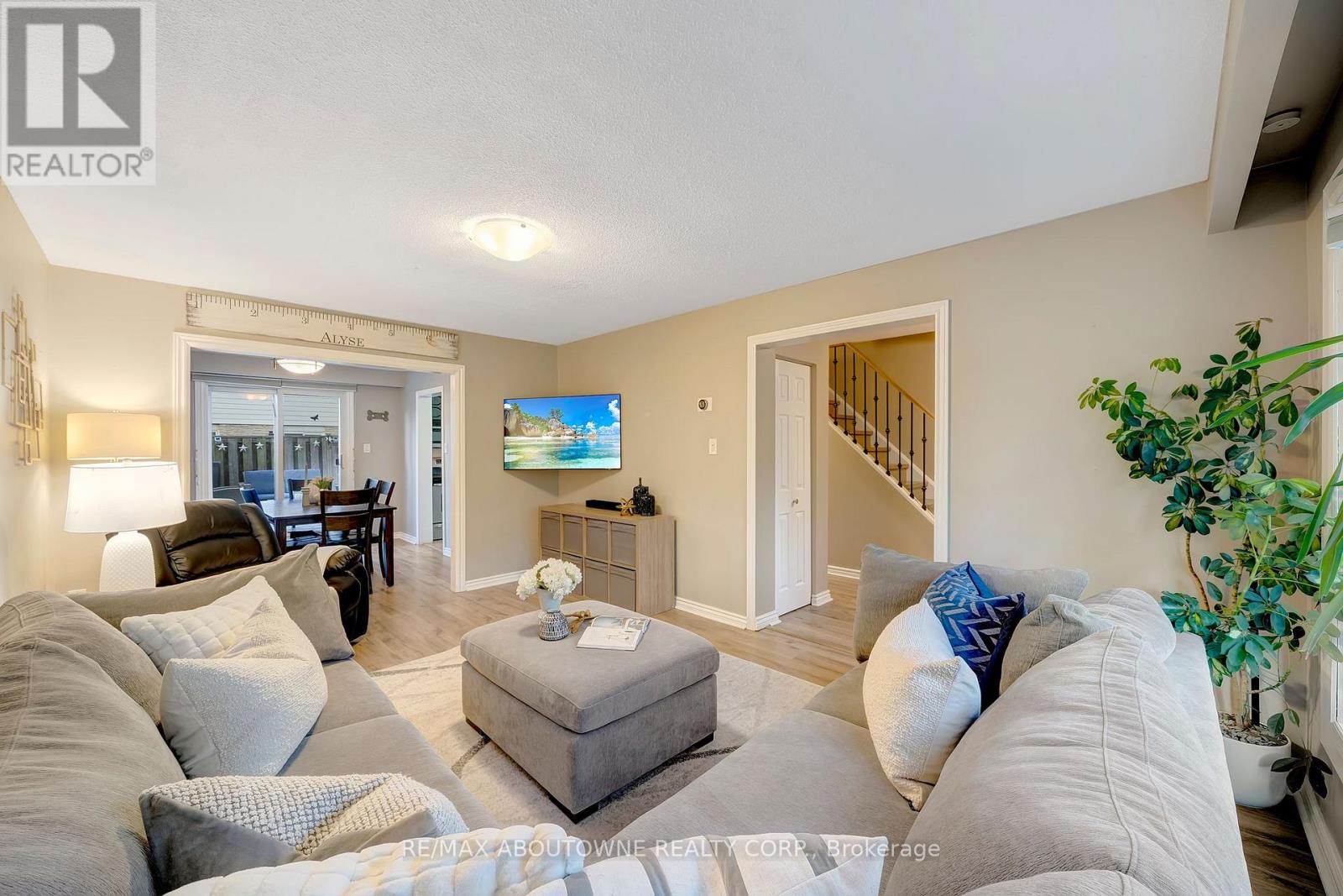 29 - 5475 Lakeshore Road, Burlington, Ontario  L7L 1E1 - Photo 10 - W12660994