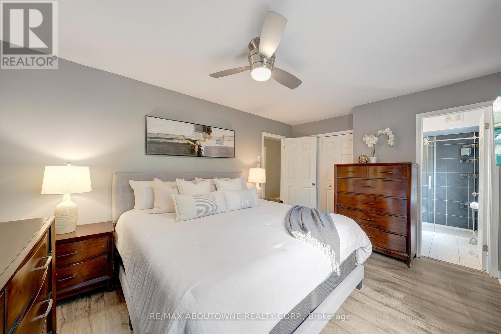 29 - 5475 Lakeshore Road, Burlington, Ontario  L7L 1E1 - Photo 13 - W12660994