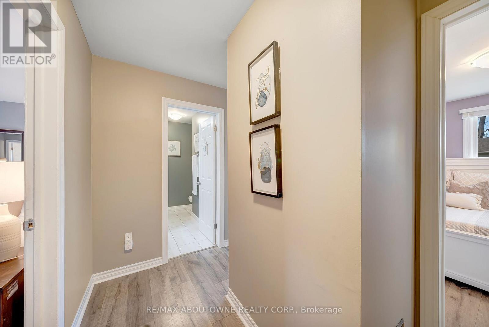 29 - 5475 Lakeshore Road, Burlington, Ontario  L7L 1E1 - Photo 8 - W12660994