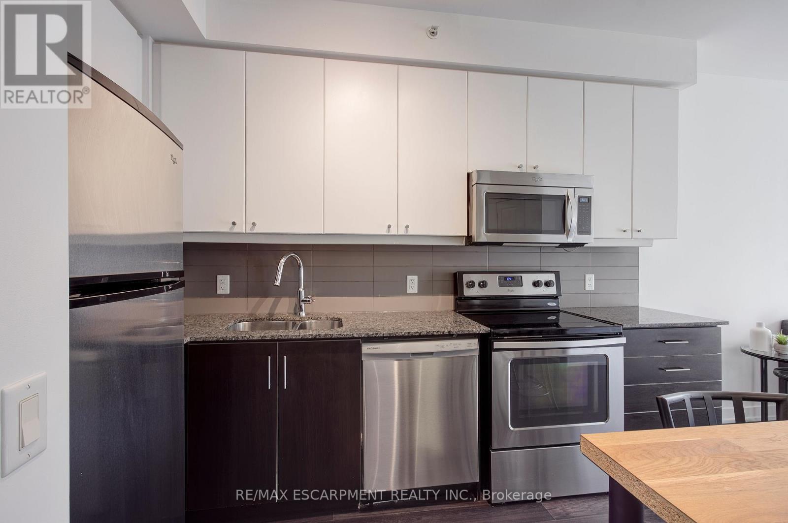 306 - 8 Fieldway Road, Toronto, Ontario  M8Z 0C3 - Photo 10 - W12661034