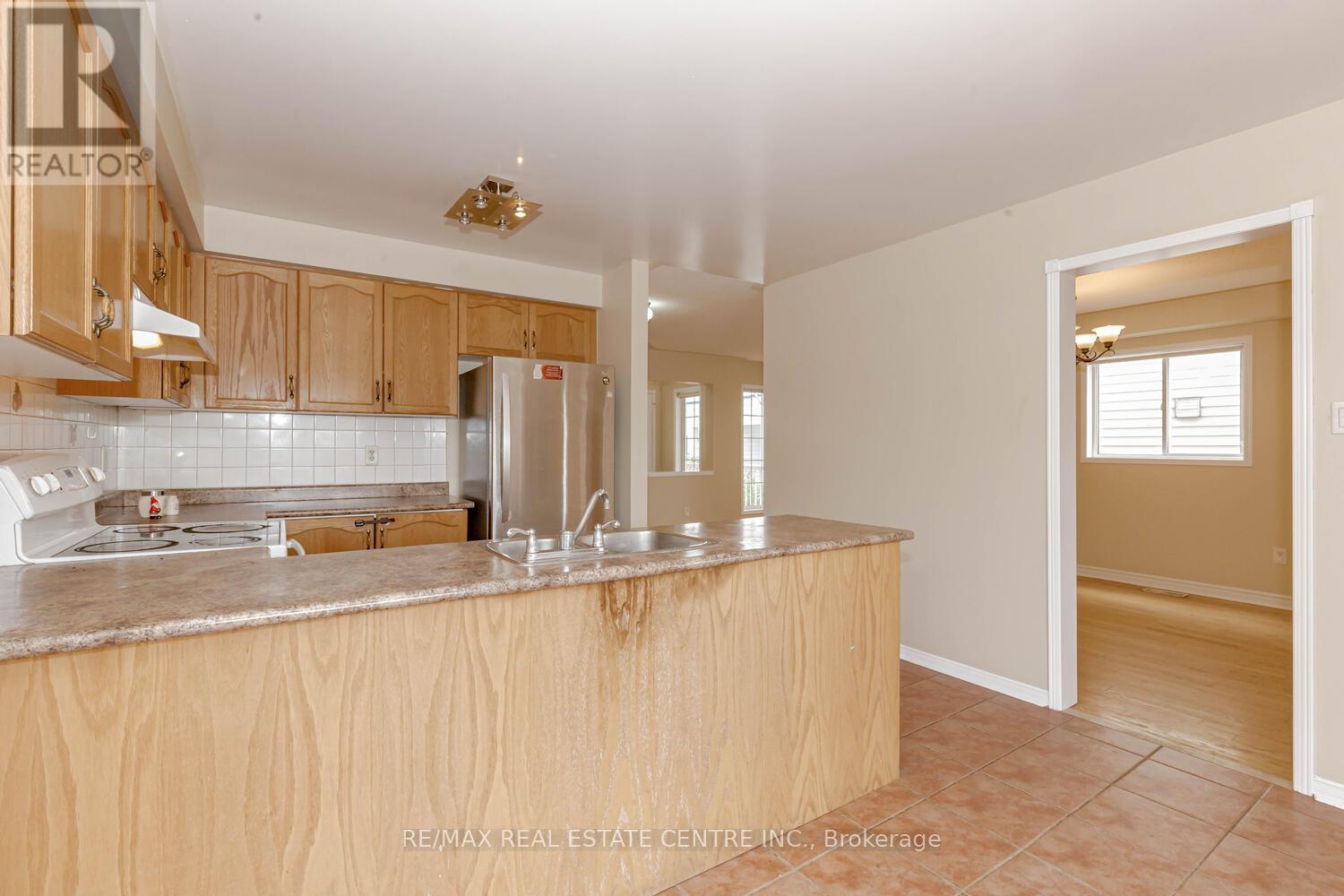 6 Porchlight Road, Brampton, Ontario  L6X 4S3 - Photo 19 - W12661050