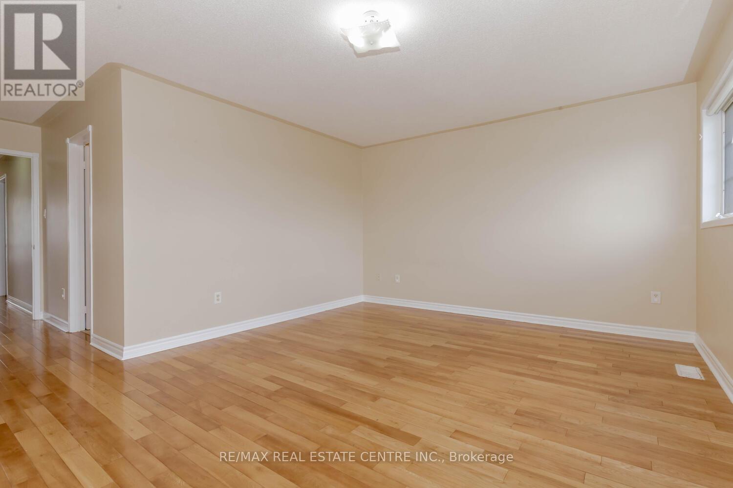 6 Porchlight Road, Brampton, Ontario  L6X 4S3 - Photo 32 - W12661050