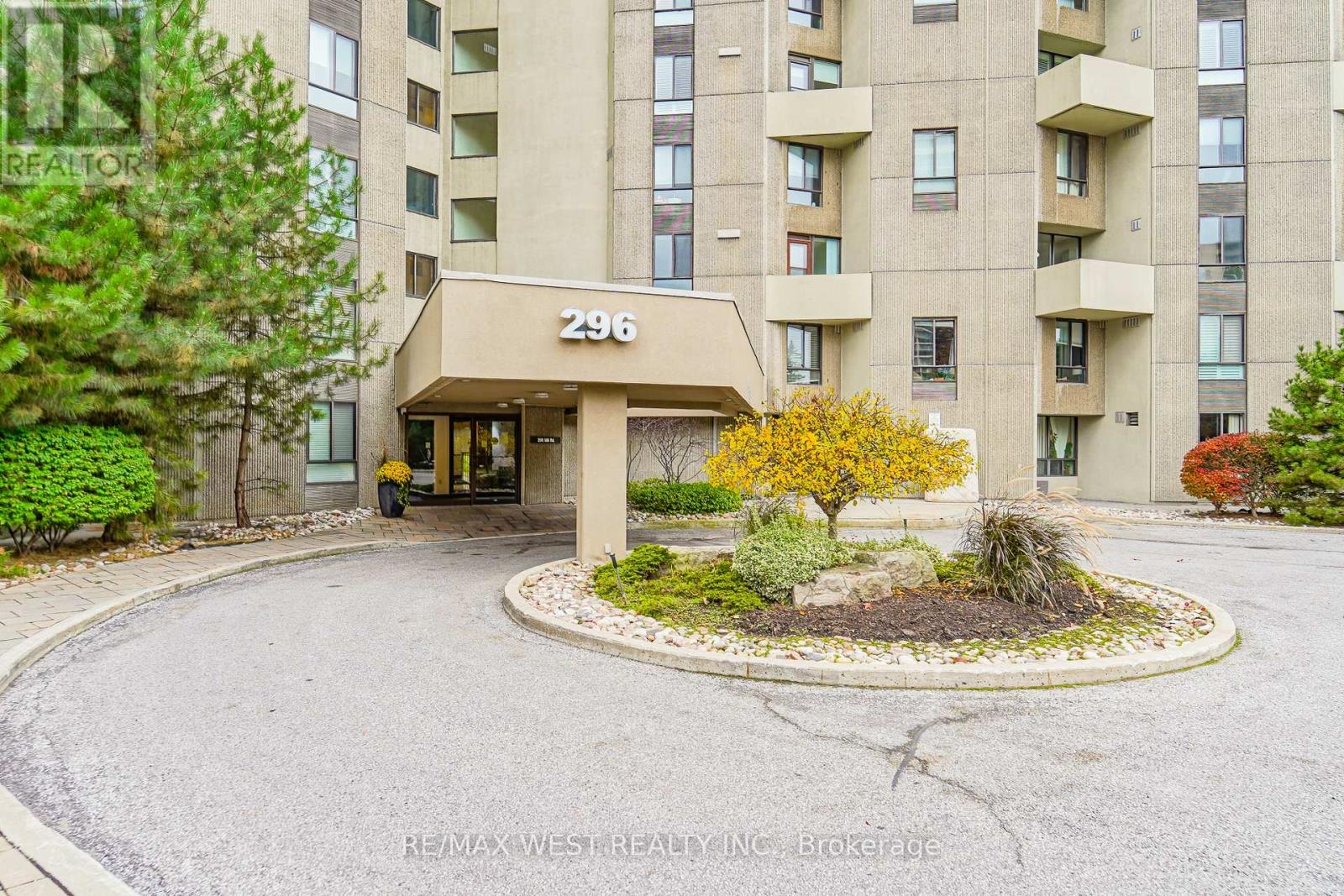 D14 - 300 MILL ROAD, Toronto, Ontario