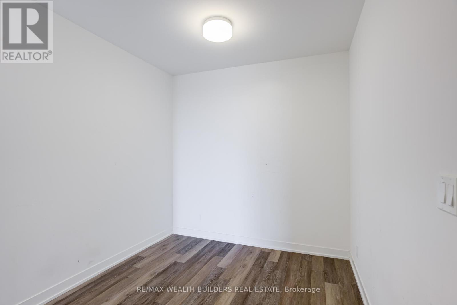 511 - 2118 Bloor Street W, Toronto, Ontario  M6S 1M8 - Photo 26 - W12661110