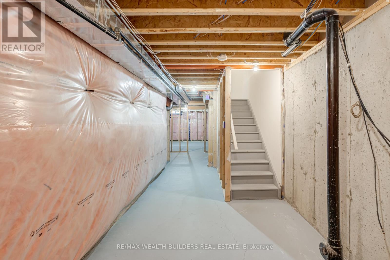 22 Goulston Street, Brampton, Ontario  L7A 5B8 - Photo 37 - W12661126