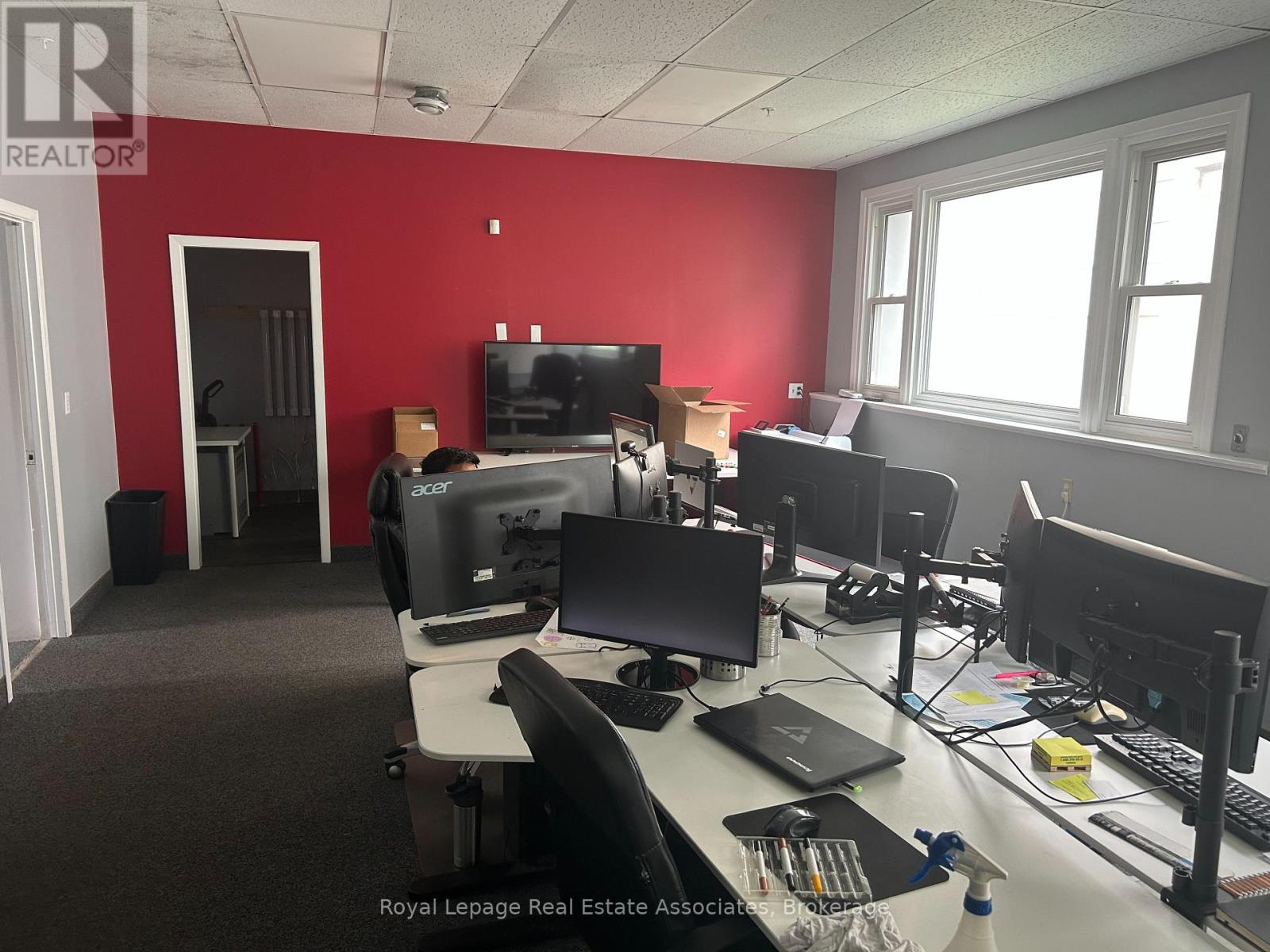 2 - 153 Perth Street, Halton Hills (Ac Acton), Ontario  L7J 1C9 - Photo 7 - W12661132