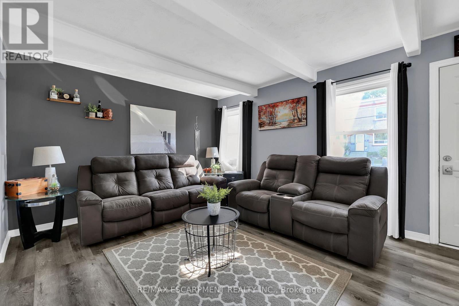 104 Southworth Street, Welland (Lincoln/crowland), Ontario  L3B 1Y8 - Photo 6 - X12661094