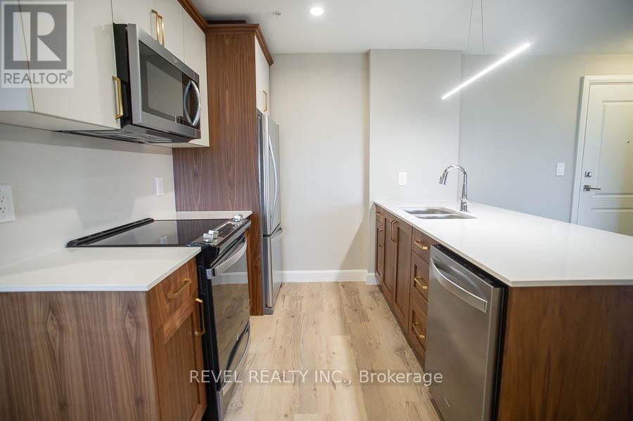 505 - 34 Norman Street, Brantford, Ontario  N3R 2Y1 - Photo 7 - X12661124