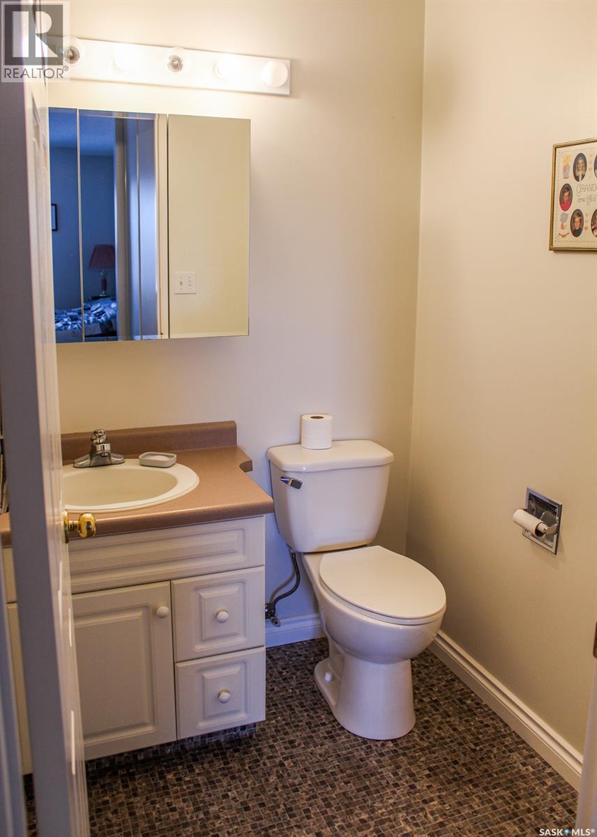 402 211 Crawford Avenue, Melfort, Saskatchewan  S0E 1A0 - Photo 14 - SK026034