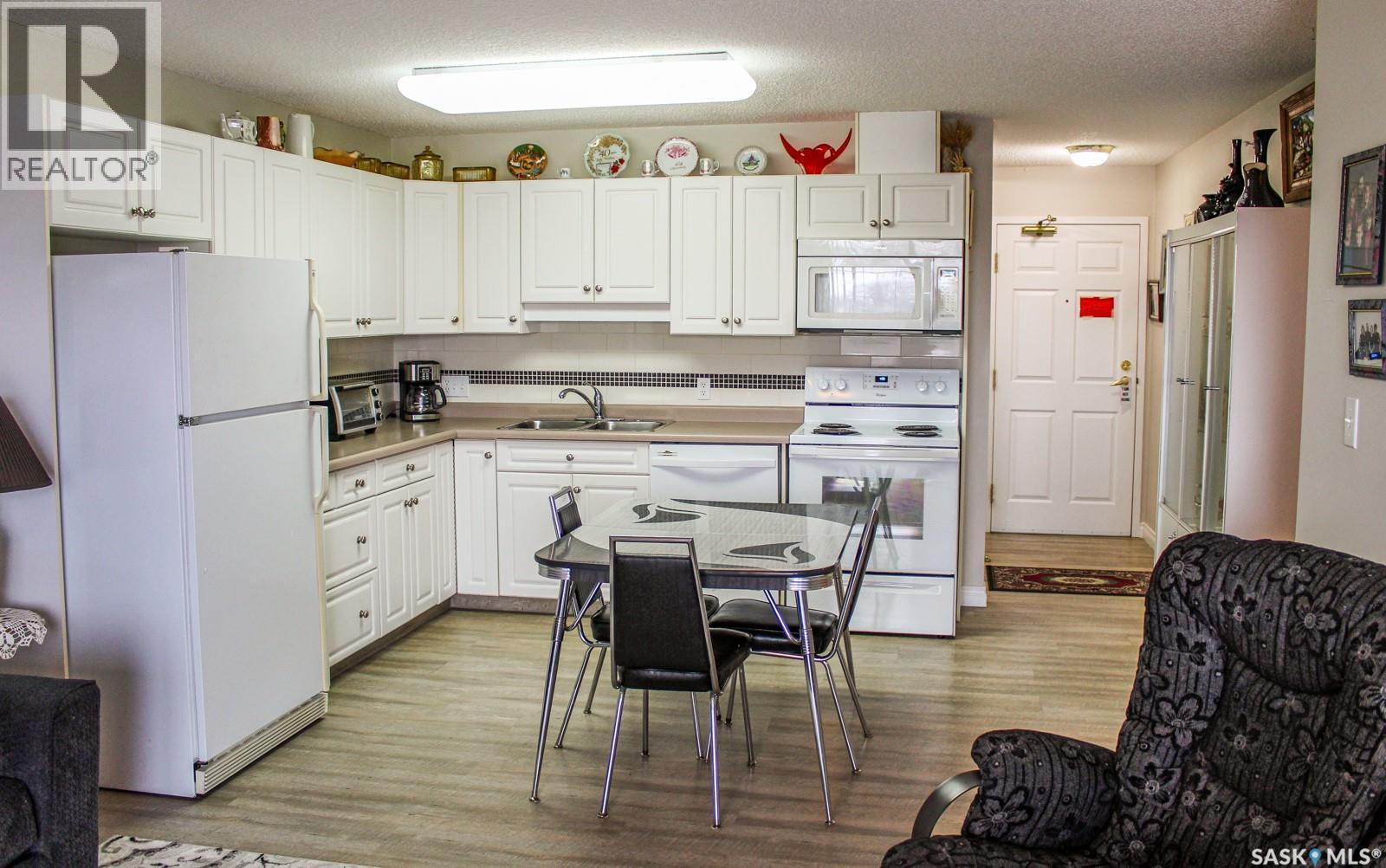 402 211 Crawford Avenue, Melfort, Saskatchewan  S0E 1A0 - Photo 8 - SK026034