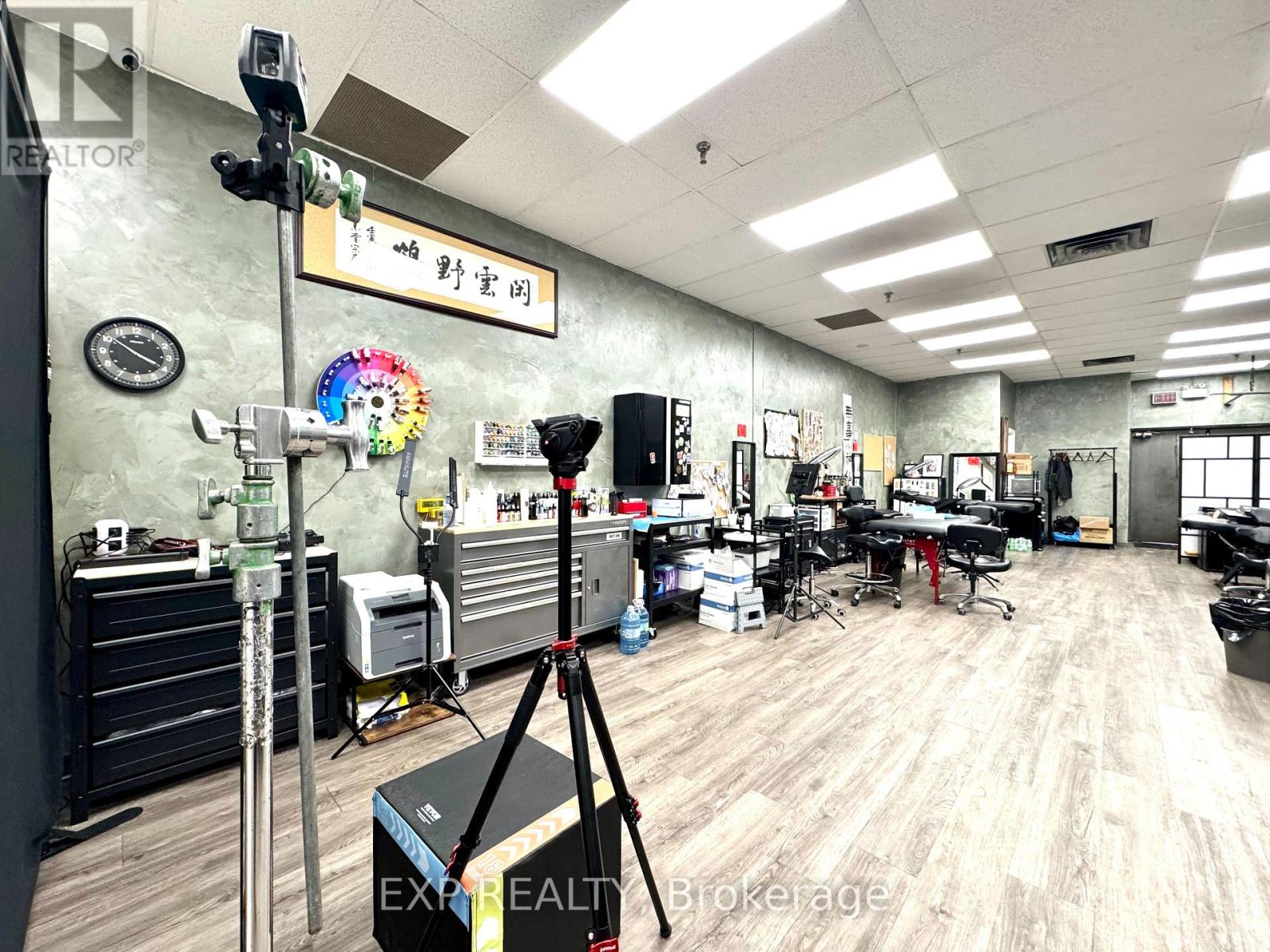 19 Wootten Way N, Markham (Markham Village), Ontario  L3P 2Y2 - Photo 14 - N12653626