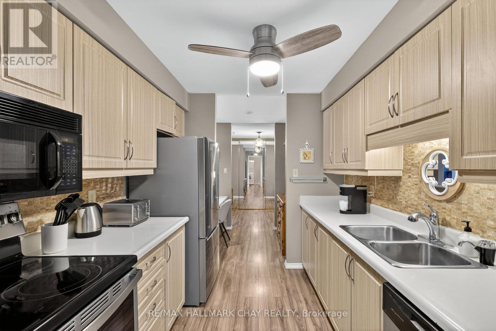 124 - 10 Coulter Street, Barrie, Ontario  L4N 6S1 - Photo 10 - S12448070