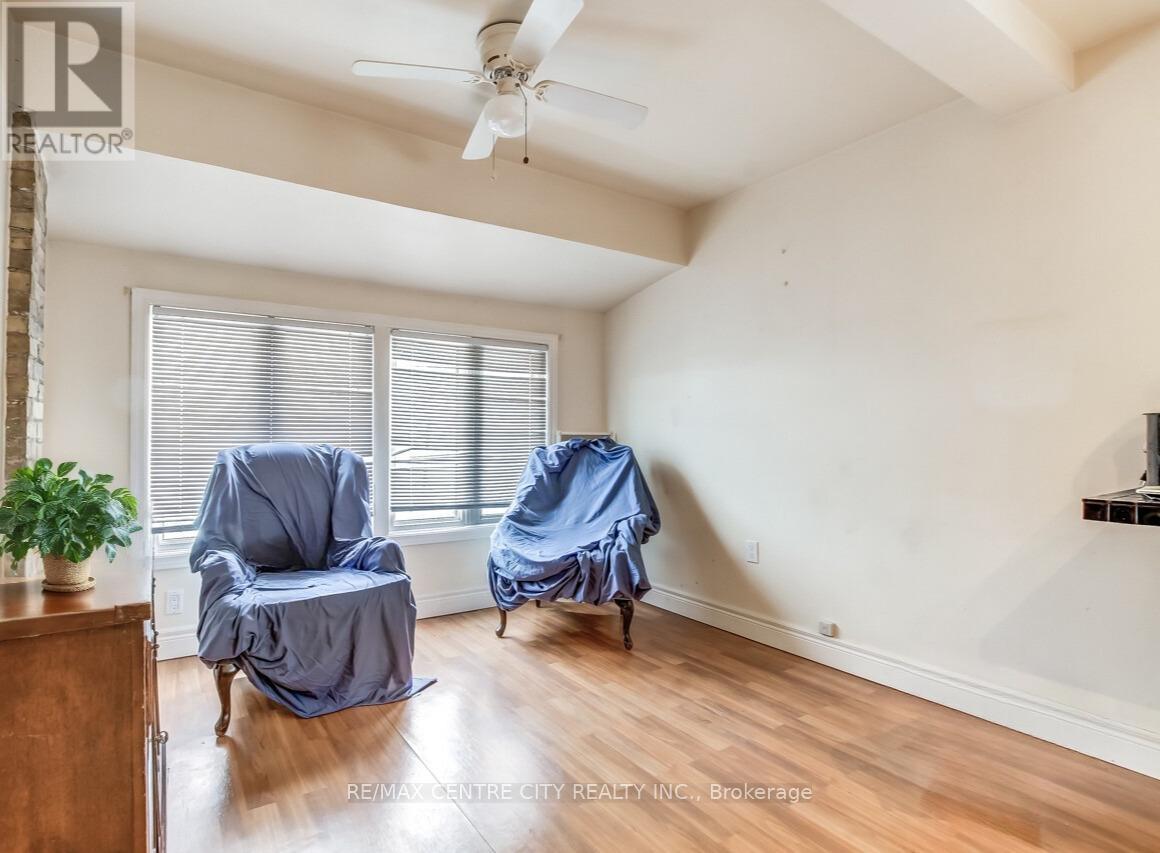 328 Erie Street, Central Elgin, Ontario  N5L 1E3 - Photo 15 - X12432834