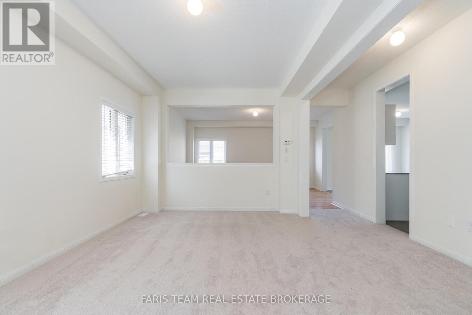 6 Cliff Thompson Court, Georgina, Ontario  L0E 1R0 - Photo 17 - N12596702