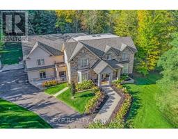 19 GLENHILL TRAIL, Whitchurch-Stouffville, Ontario