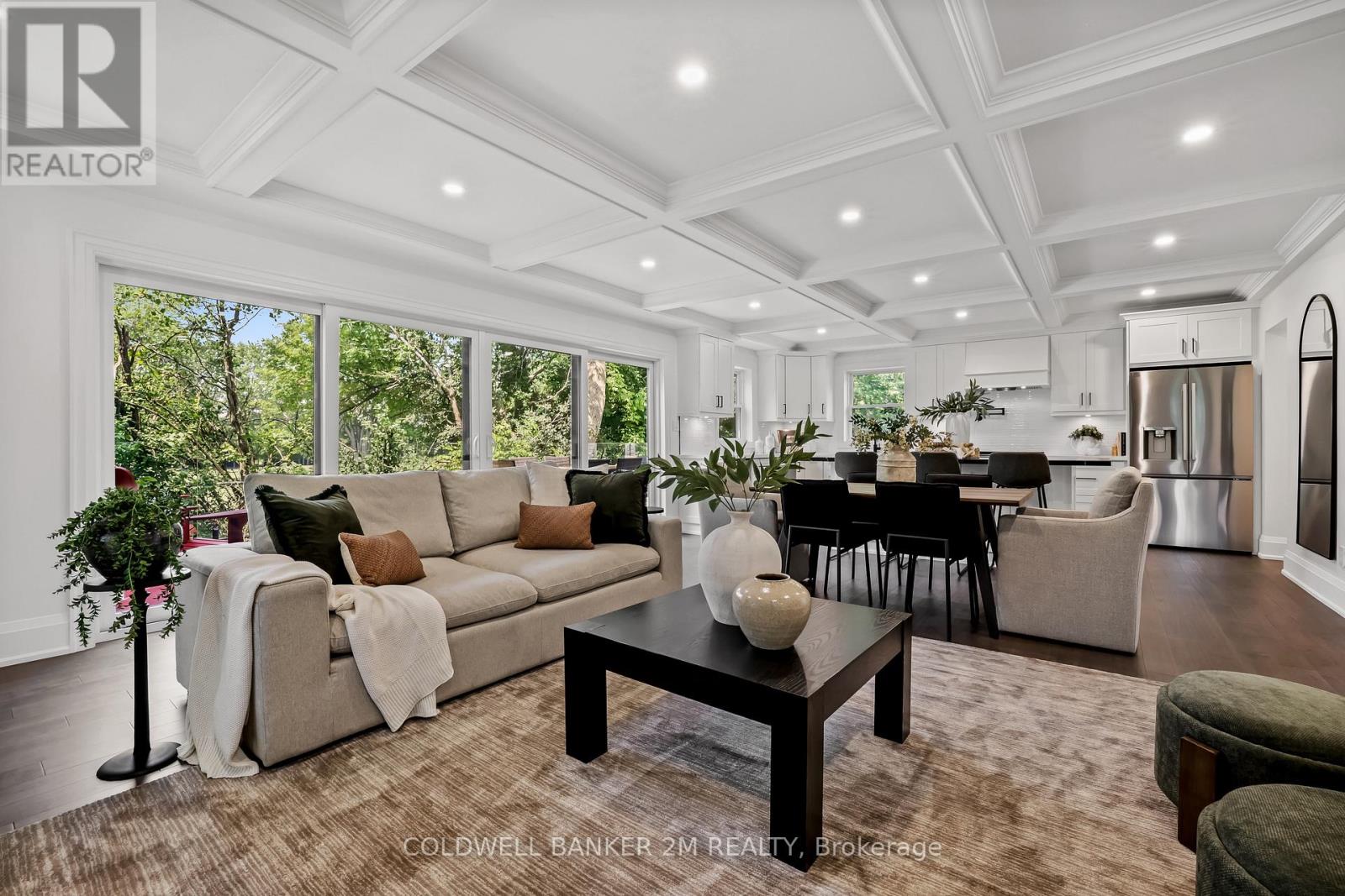 128 Buckingham Avenue, Oshawa, Ontario  L1G 2K5 - Photo 8 - E12661372