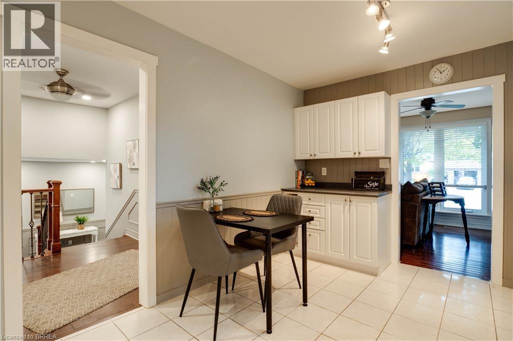 4 Adelaide Avenue, Brantford, Ontario  N3S 7H3 - Photo 10 - 40780603