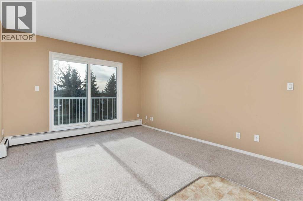 403, 5418 52 Street, Camrose, Alberta  T4V 4A6 - Photo 4 - A2189293
