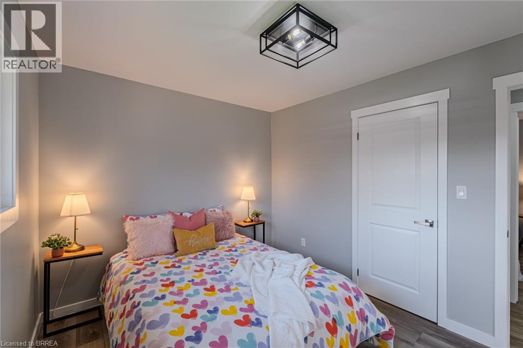 14 Montour Place, Brantford, Ontario  N3R 5E5 - Photo 22 - 40791391