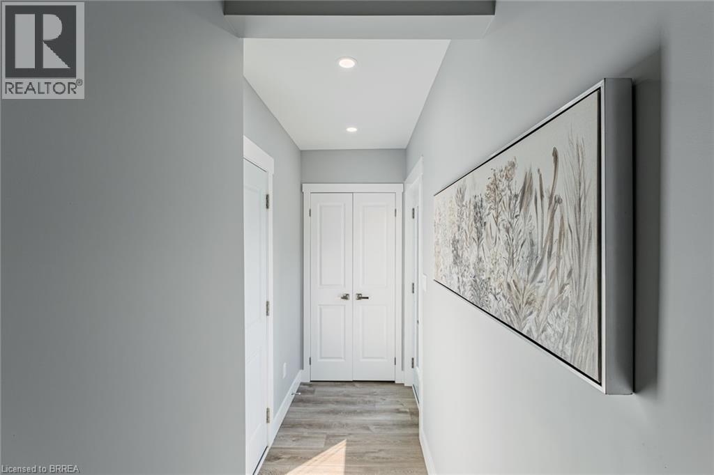 14 Montour Place, Brantford, Ontario  N3R 5E5 - Photo 24 - 40791391