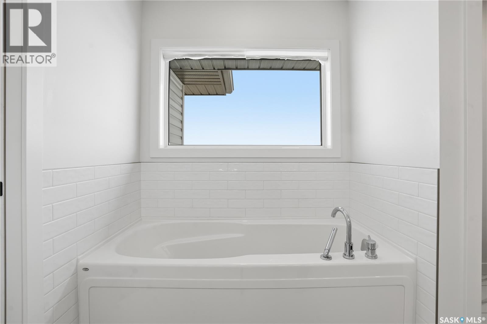 18 Mackenzie Crescent, Pilot Butte, Saskatchewan  S0G 3Z0 - Photo 22 - SK026189