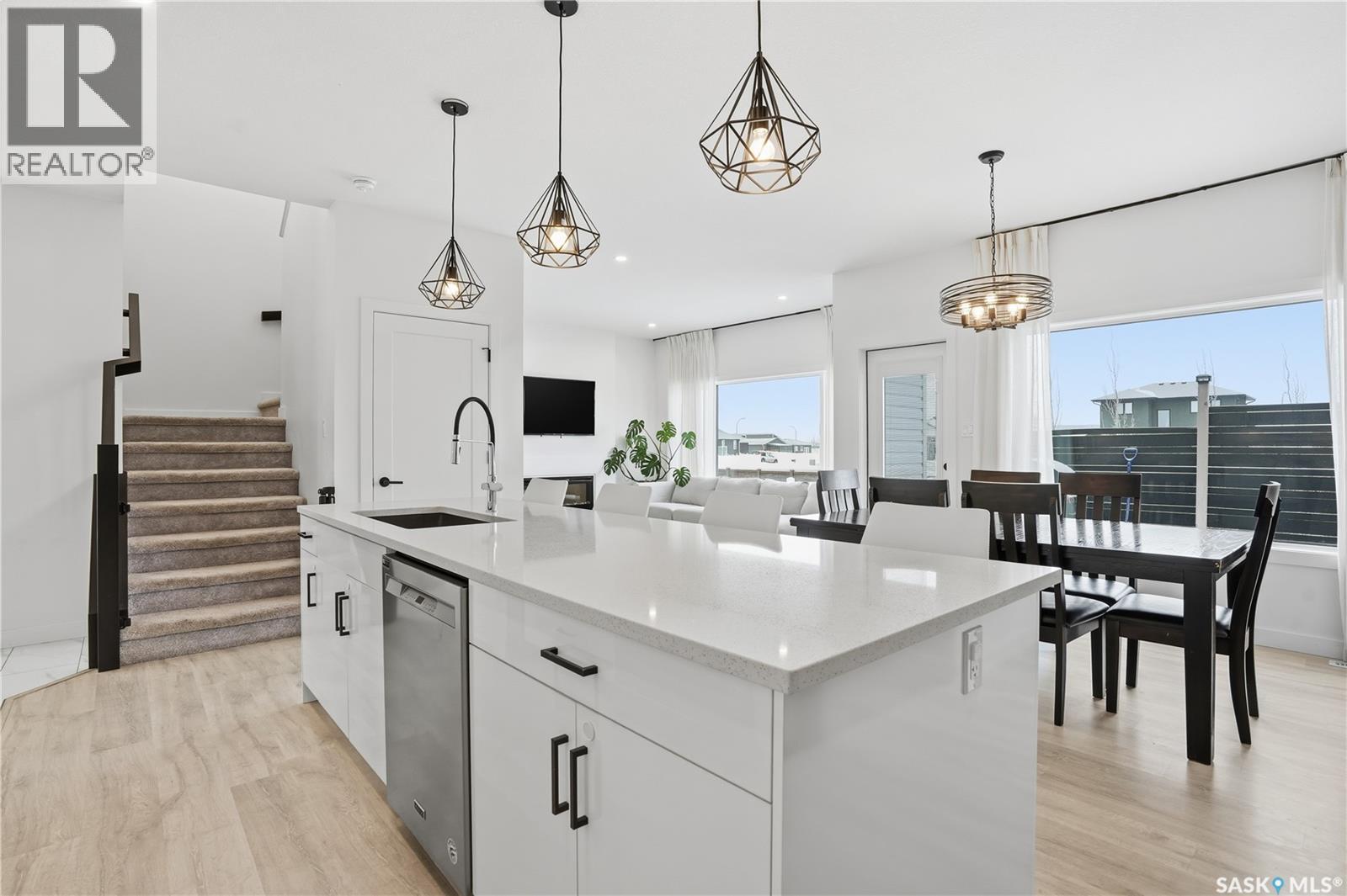 18 Mackenzie Crescent, Pilot Butte, Saskatchewan  S0G 3Z0 - Photo 9 - SK026189