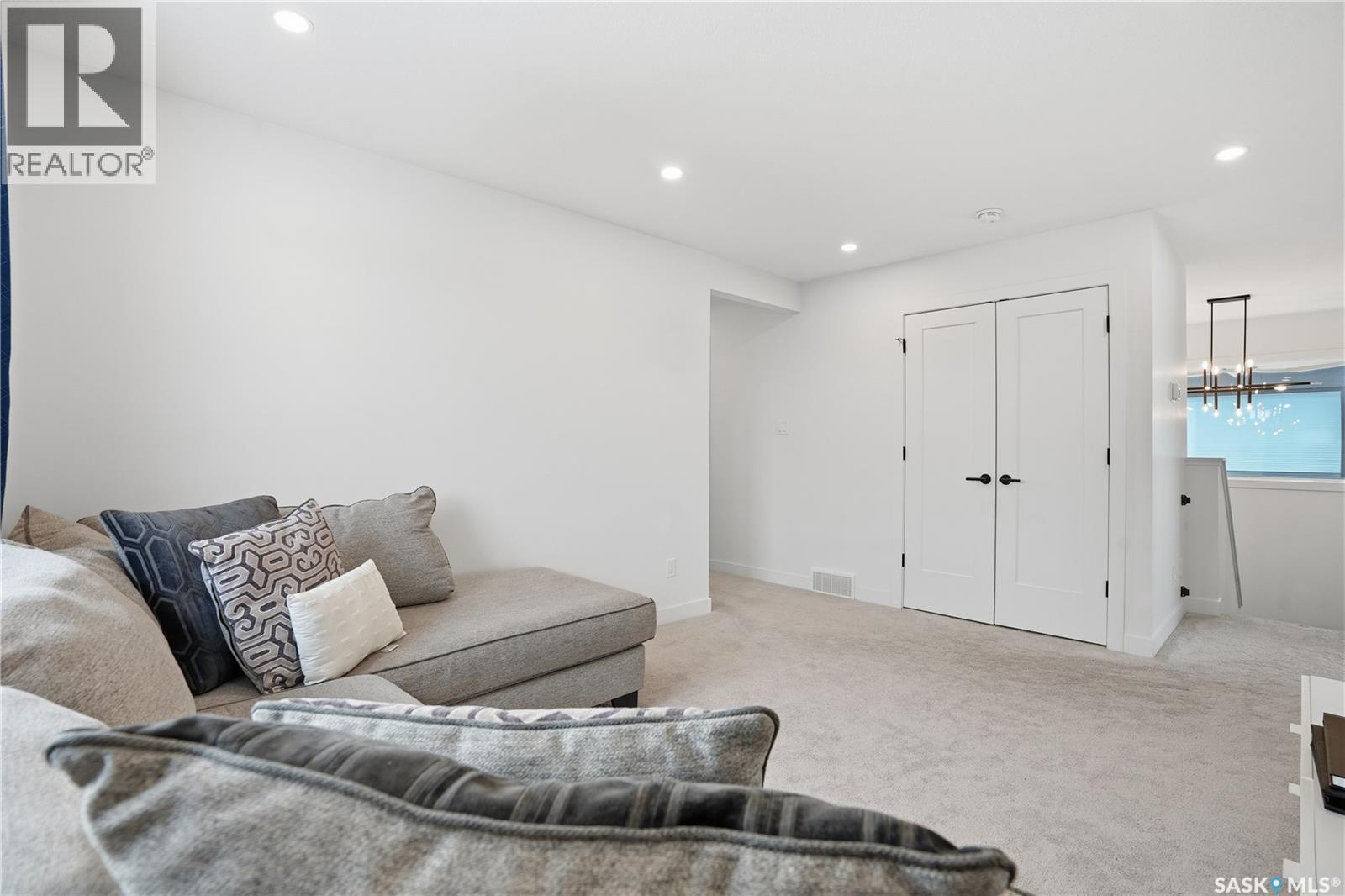 18 Mackenzie Crescent, Pilot Butte, Saskatchewan  S0G 3Z0 - Photo 18 - SK026189