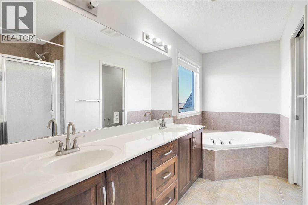 85 Boulder Creek Manor Se, Langdon, Alberta  T0J 1X3 - Photo 32 - A2266885