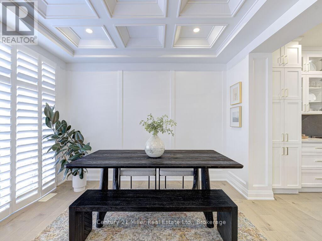 517 Kennedy Circle W, Milton, Ontario  L9E 1R1 - Photo 21 - W12661420