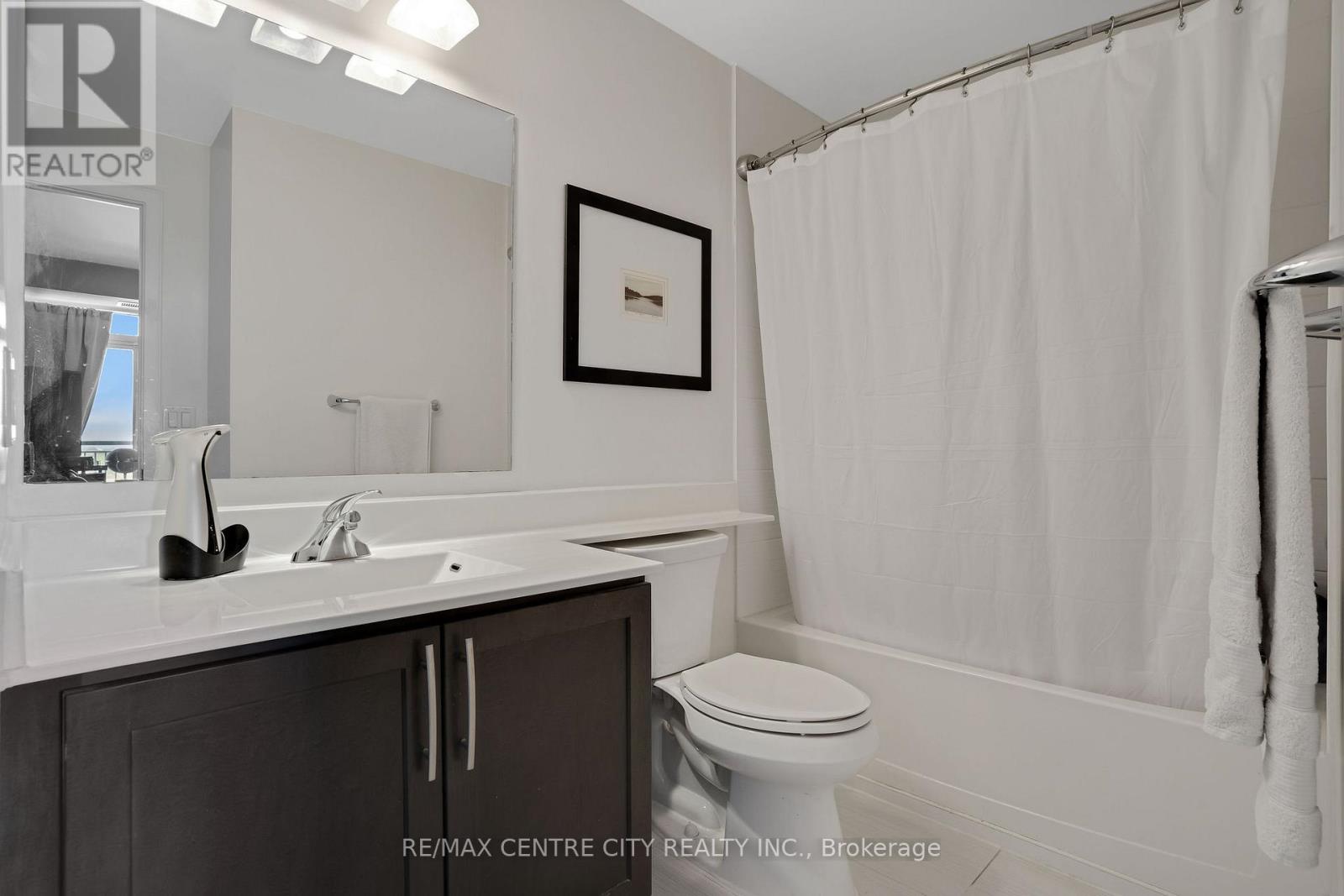 1009 - 144 Park Street, Waterloo, Ontario  N2L 0B6 - Photo 19 - X12661144