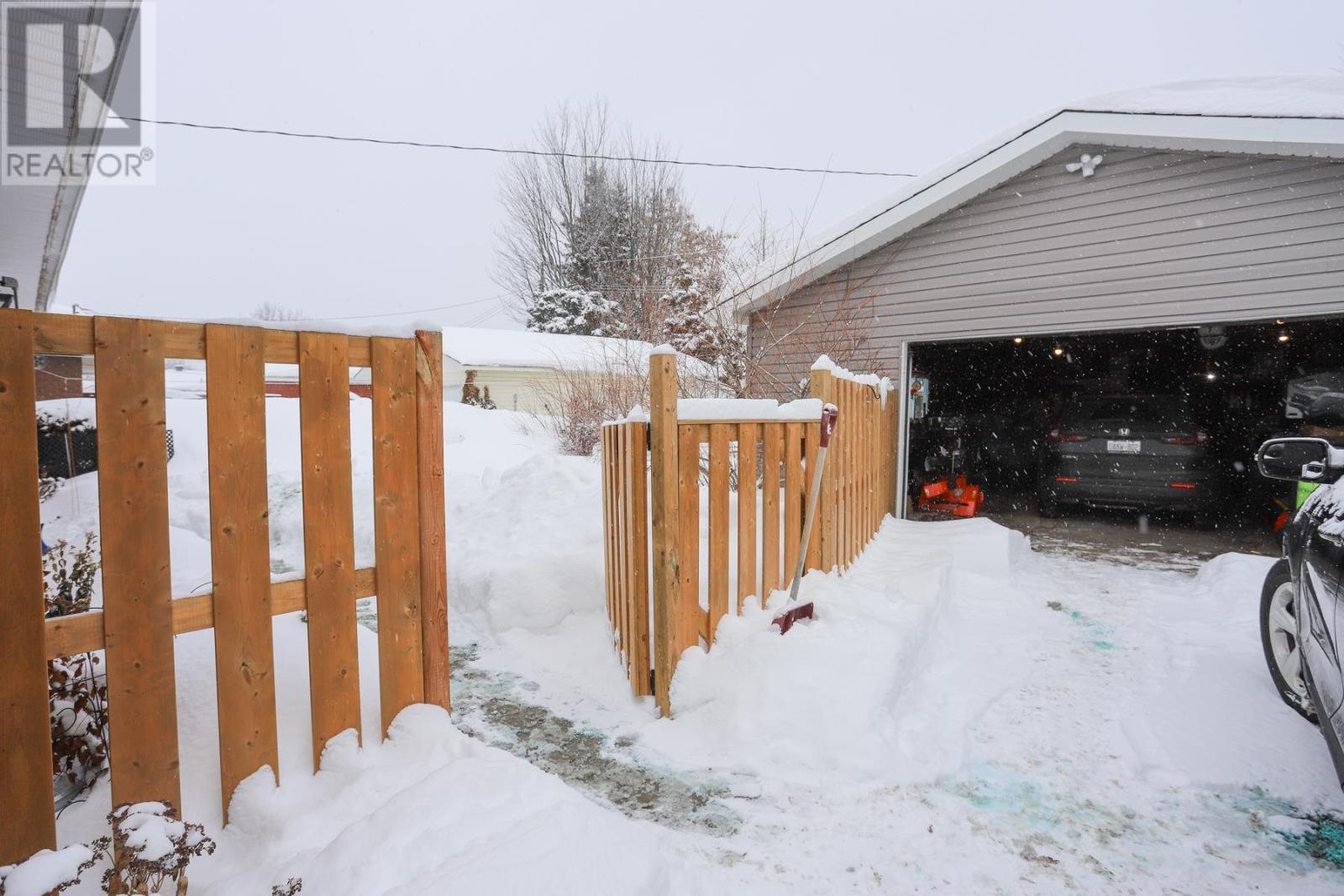 14 Elaine Ct, Sault Ste. Marie, Ontario  P6A 4R9 - Photo 43 - SM260007