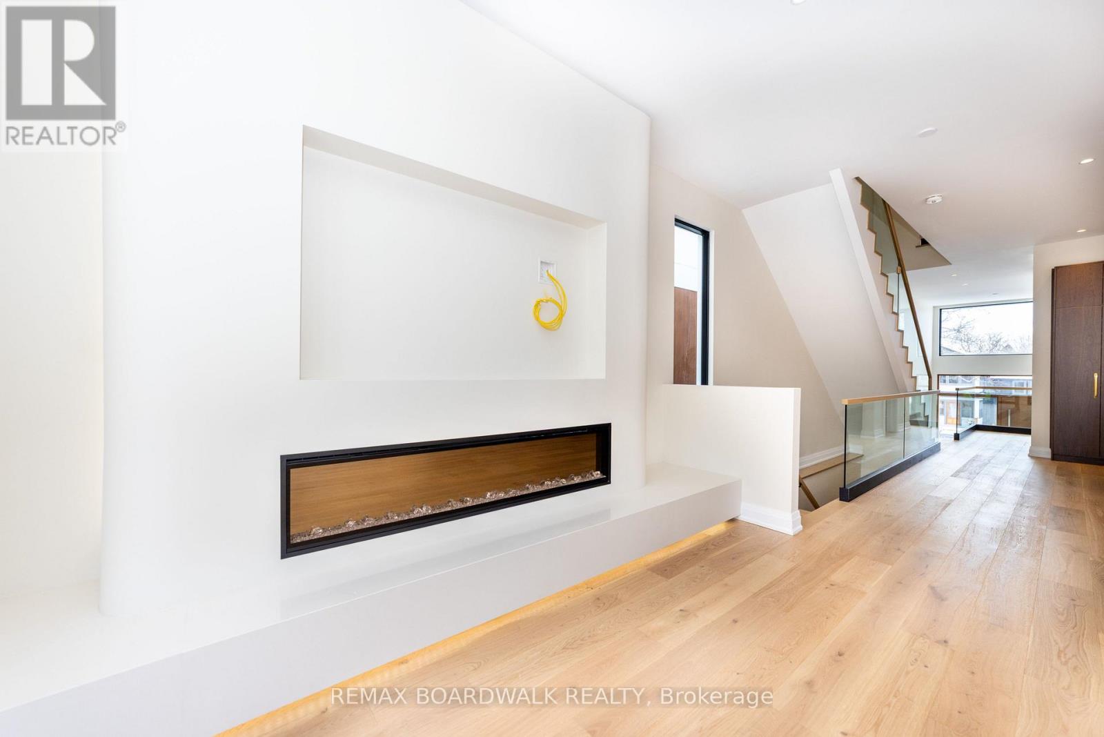 577 Melbourne Avenue, Ottawa, Ontario  K2A 1W7 - Photo 19 - X12661194