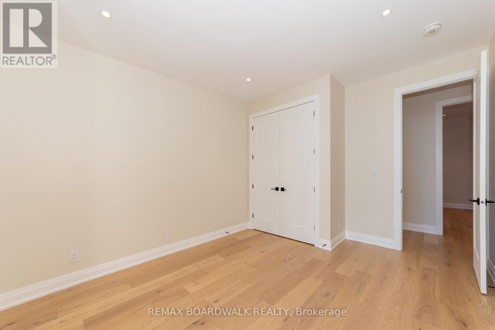 577 Melbourne Avenue, Ottawa, Ontario  K2A 1W7 - Photo 36 - X12661194