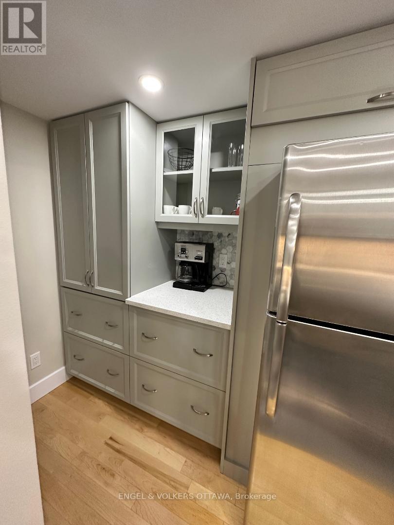 8 - 251 Bruyere Street, Ottawa, Ontario  K1N 5E5 - Photo 11 - X12661382