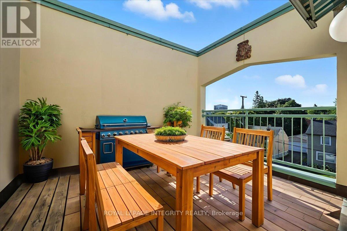 17 Columbus Avenue, Ottawa, Ontario  K1K 1R2 - Photo 32 - X12661494