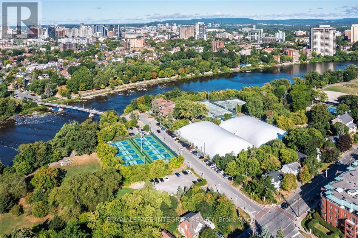 17 Columbus Avenue, Ottawa, Ontario  K1K 1R2 - Photo 42 - X12661494