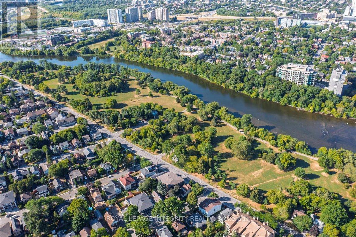 17 Columbus Avenue, Ottawa, Ontario  K1K 1R2 - Photo 44 - X12661494