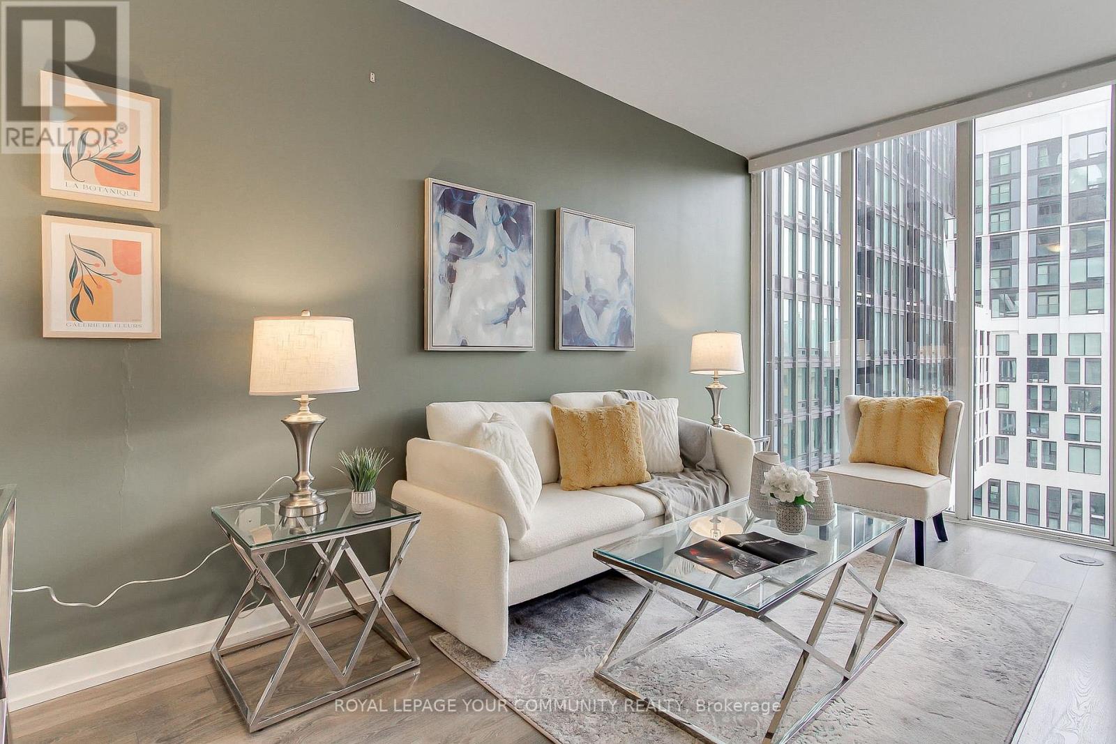 1002 - 426 University Avenue, Toronto, Ontario  M5G 1S9 - Photo 13 - C12661074