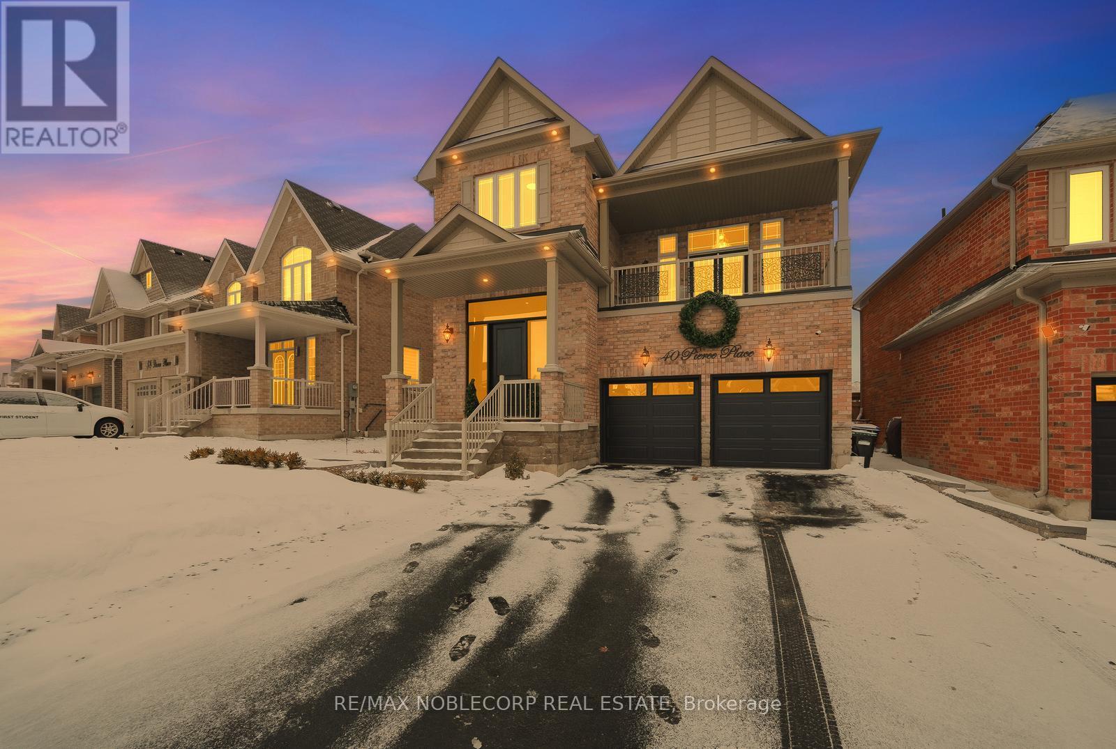 40 Pierce Place, New Tecumseth, Ontario  L0G 1W0 - Photo 2 - N12657644