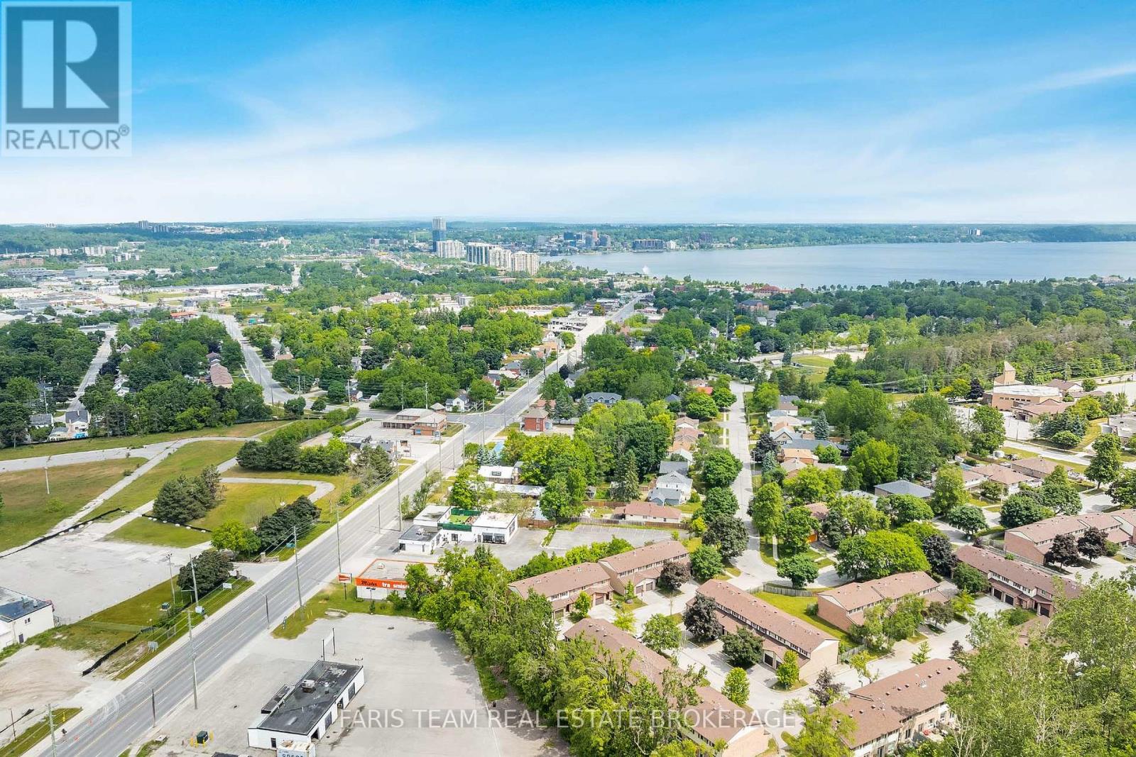 7 - 52 Adelaide Street, Barrie, Ontario  L4N 3T5 - Photo 32 - S12462287