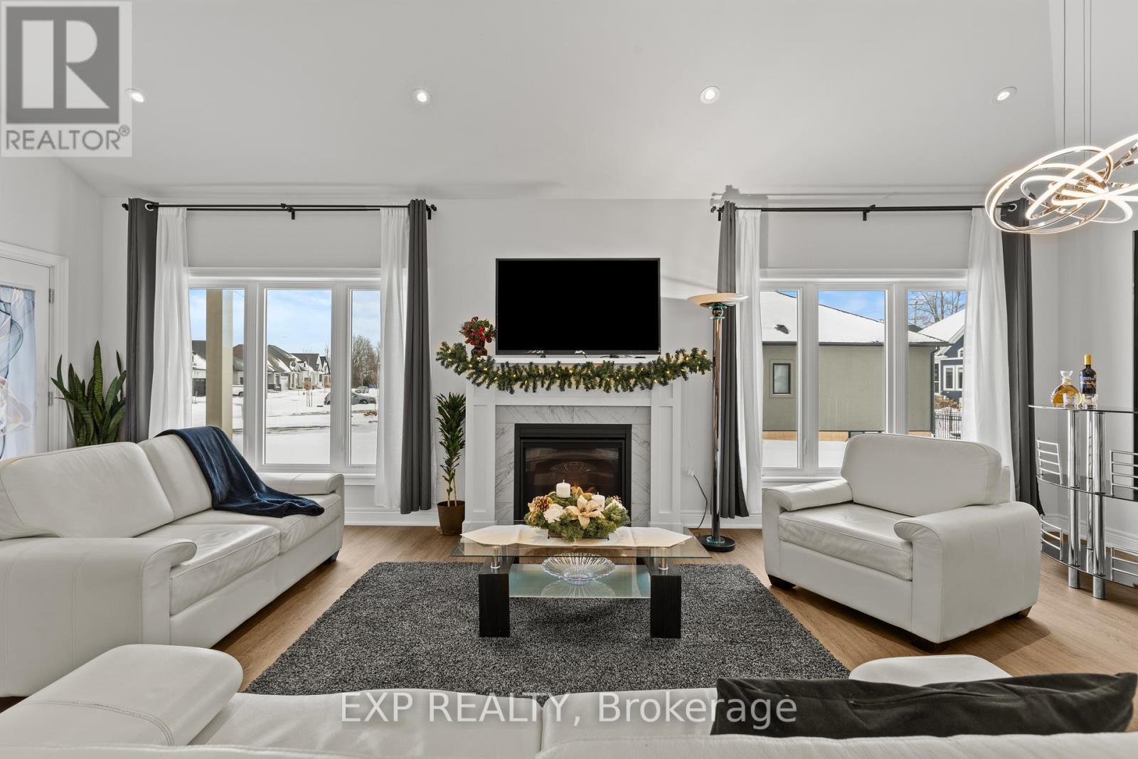 3571 Whispering Woods Trail, Fort Erie, Ontario  L0S 1N0 - Photo 17 - X12661210