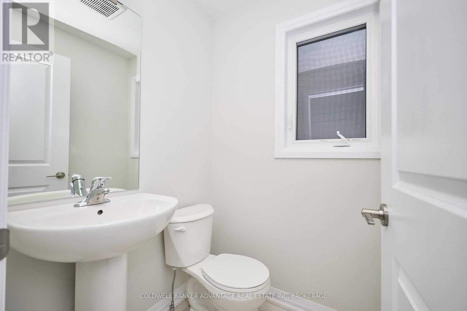 90 West Creek Court, Welland, Ontario  L3C 0K8 - Photo 12 - X12661456