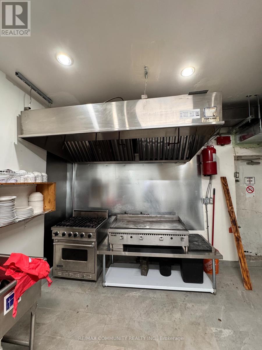 1550 Eglinton Avenue W, Toronto, Ontario  M6E 2G8 - Photo 4 - W12627200