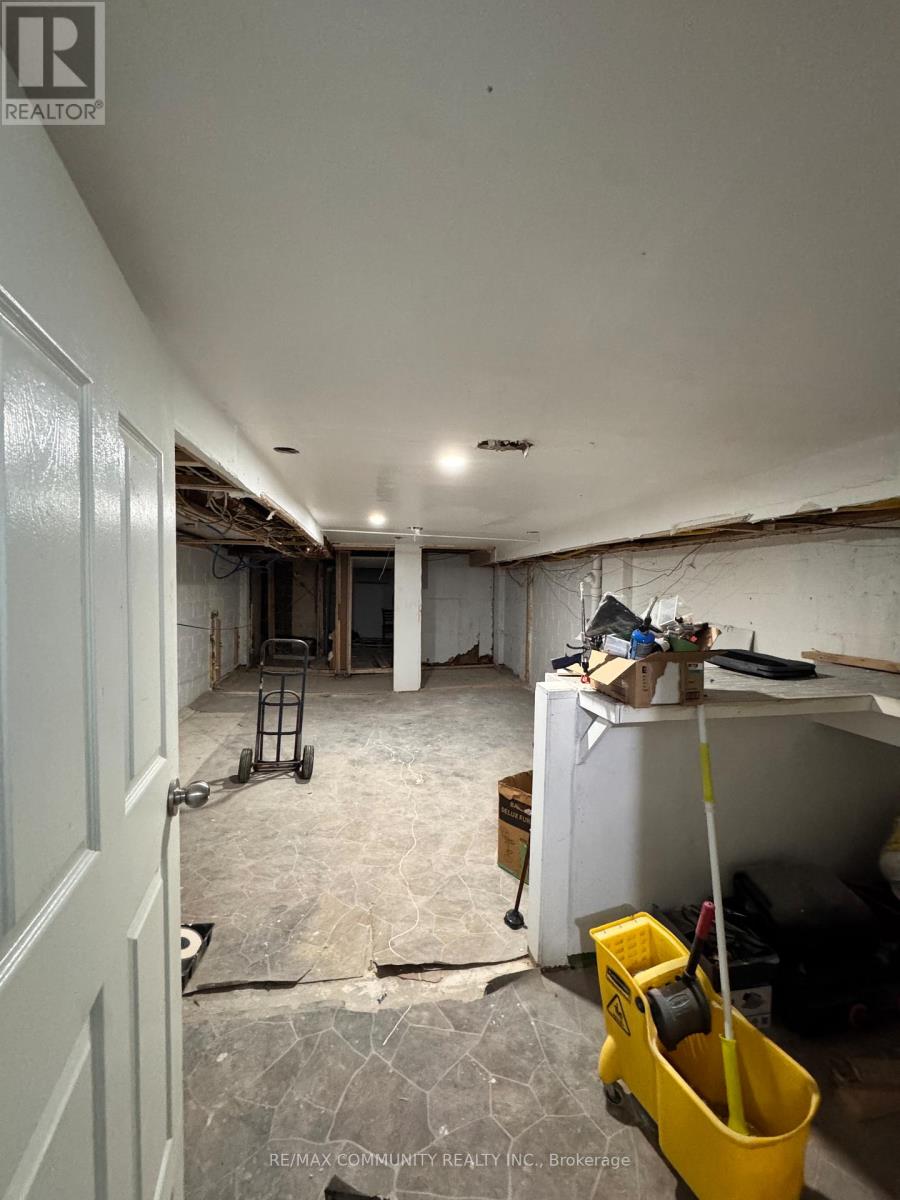 1550 Eglinton Avenue W, Toronto, Ontario  M6E 2G8 - Photo 5 - W12627200