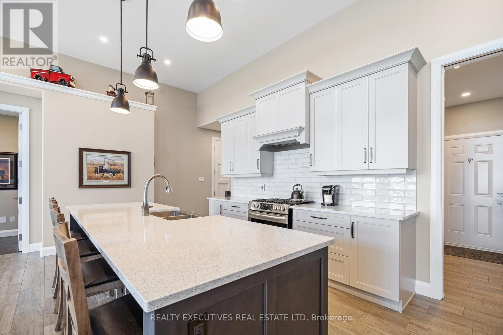 13 Flett Street, Edwardsburgh/cardinal, Ontario K0E 1E0 - Photo 22 - X12661146