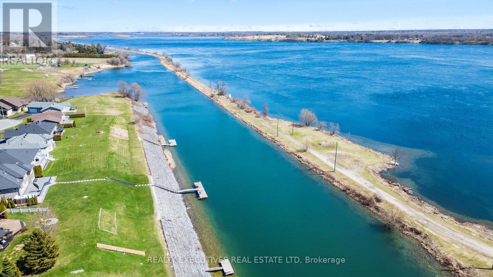 13 Flett Street, Edwardsburgh/cardinal, Ontario K0E 1E0 - Photo 40 - X12661146