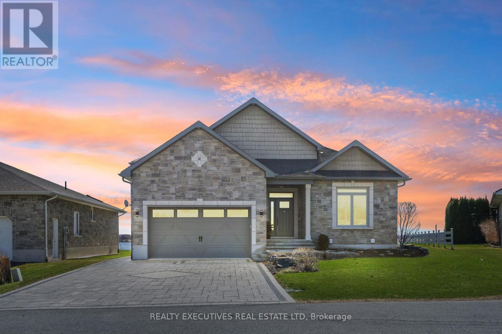 13 Flett Street, Edwardsburgh/cardinal, Ontario K0E 1E0 - Photo 43 - X12661146