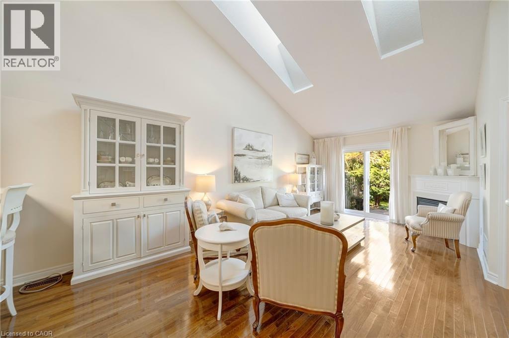 223 Rebecca Street Unit# 16, Oakville, Ontario  L6K 3Y2 - Photo 8 - 40795908