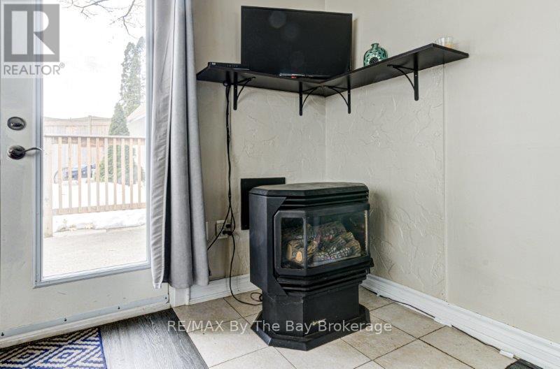 #1241 - 1239 Mosley Street, Wasaga Beach, Ontario  L9Z 2E5 - Photo 7 - S12661166