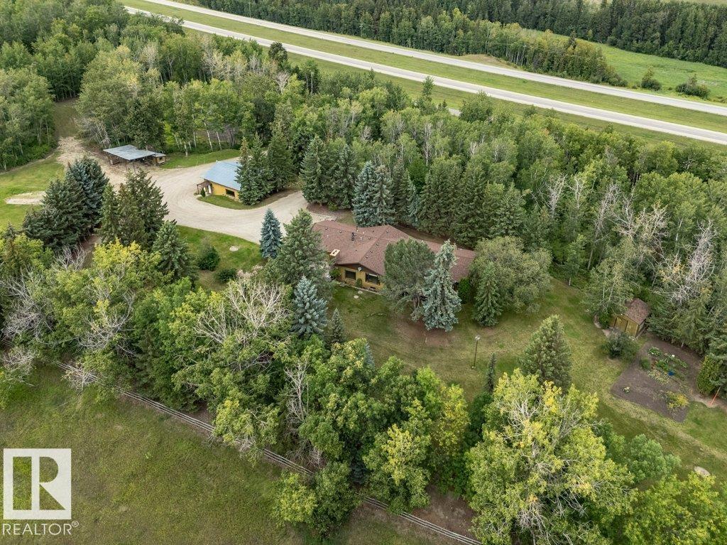 1209 Hwy 16, Rural Parkland County, Alberta  T7Y 2T1 - Photo 1 - E4454048